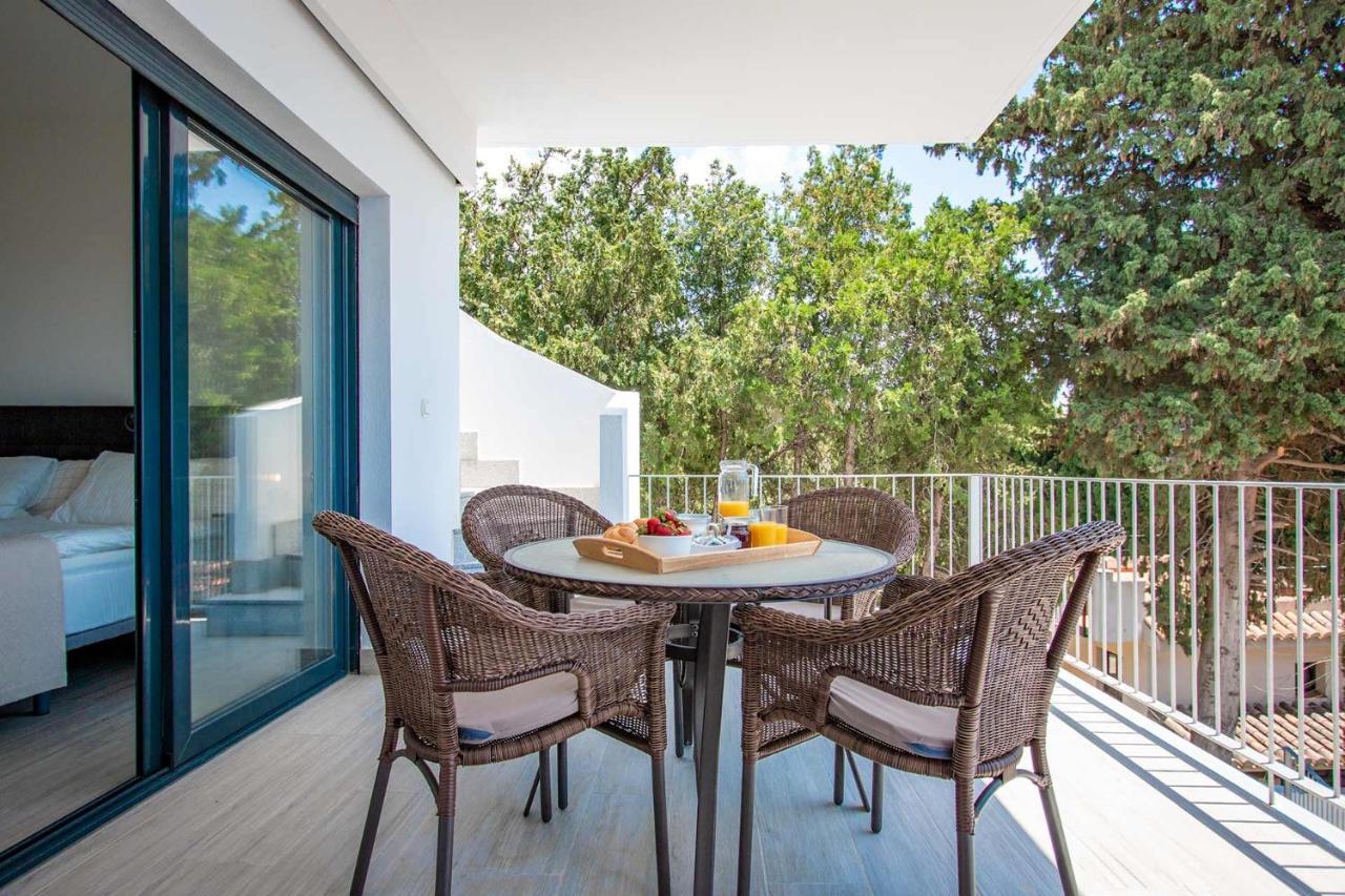 네르하 Capistrano Garden, Piscina Privada Y Vistas Al Mar 빌라 외부 사진